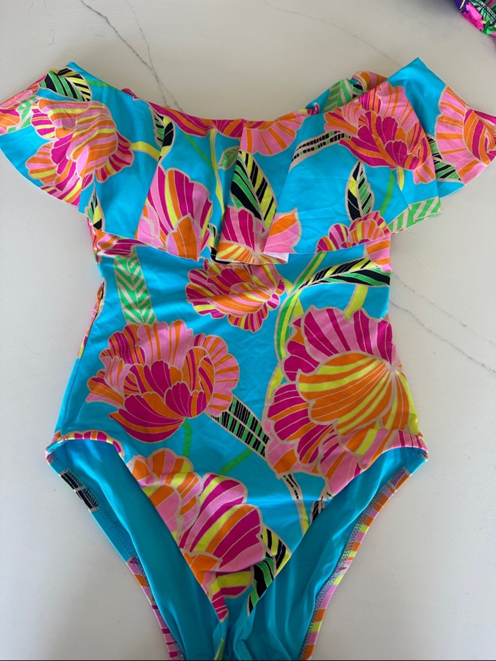 Women -Shoulder Floral One-Piece Swimsuit - Bright Turquoise & Pink